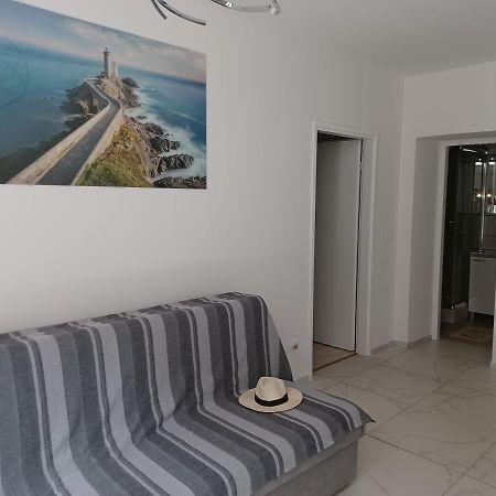 Apartman Val 1 Novigrad Istria Exterior foto