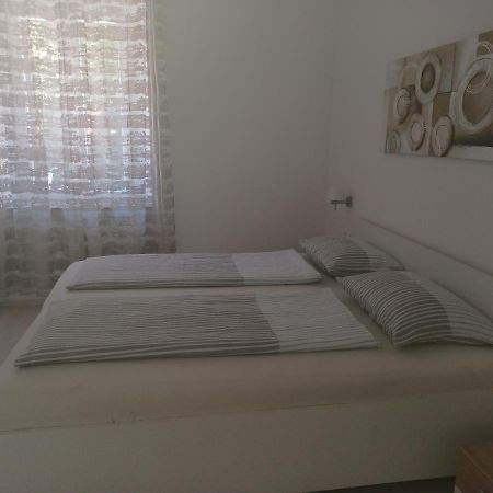 Apartman Val 1 Novigrad Istria Exterior foto
